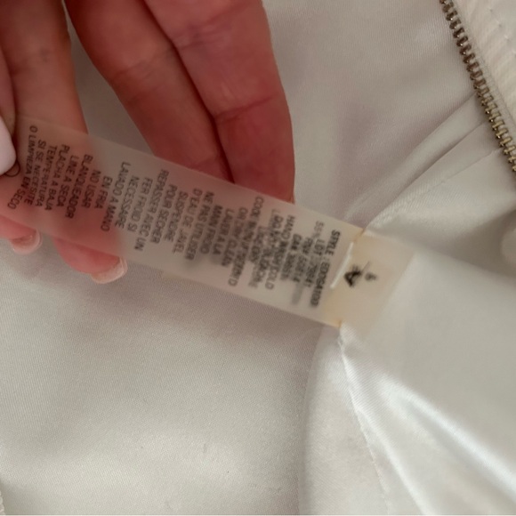 Elie Tahari White Jacket Size Small - Picture 5 of 5